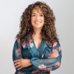 Noni Thomas López headshot