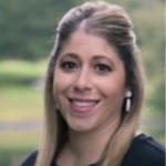 Lisa Pelrine headshot