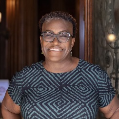 Wanda Holland Greene headshot