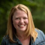 Deborah Farmer Kris headshot
